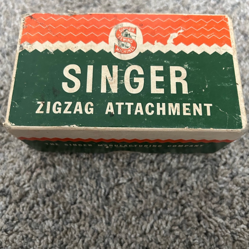 Singer Zigzag